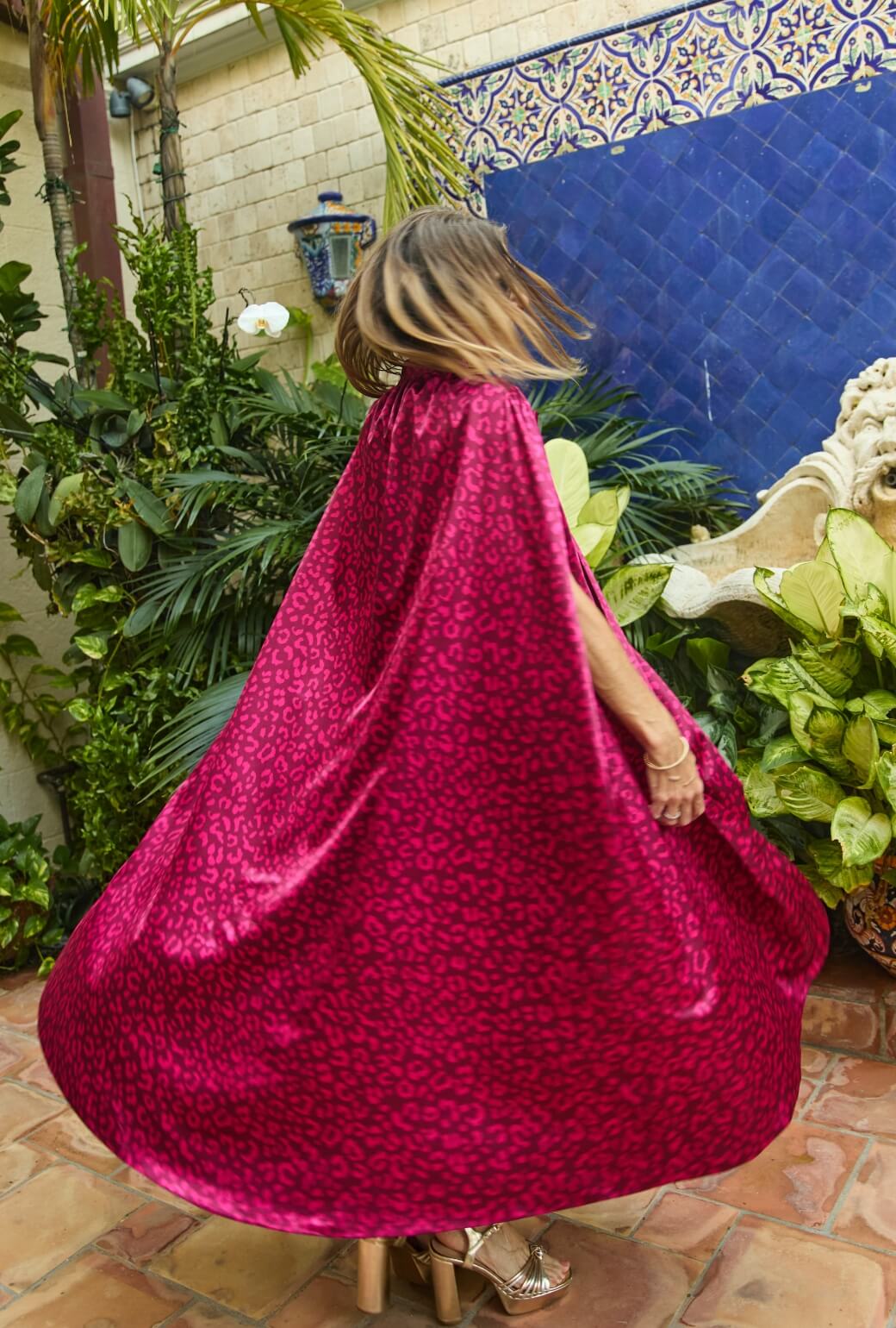 The Caselotti Cloak - Pink Cheetah - BURU