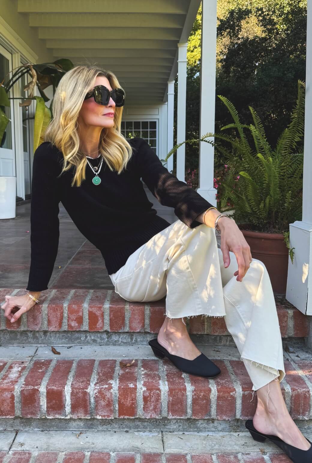 The Jumper - Black - BURU