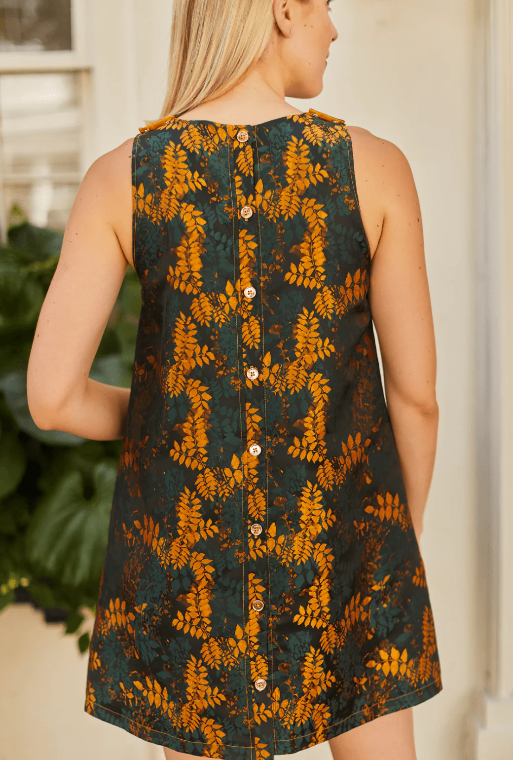 Le V Mod Dress - Emerald & Gold - BURU