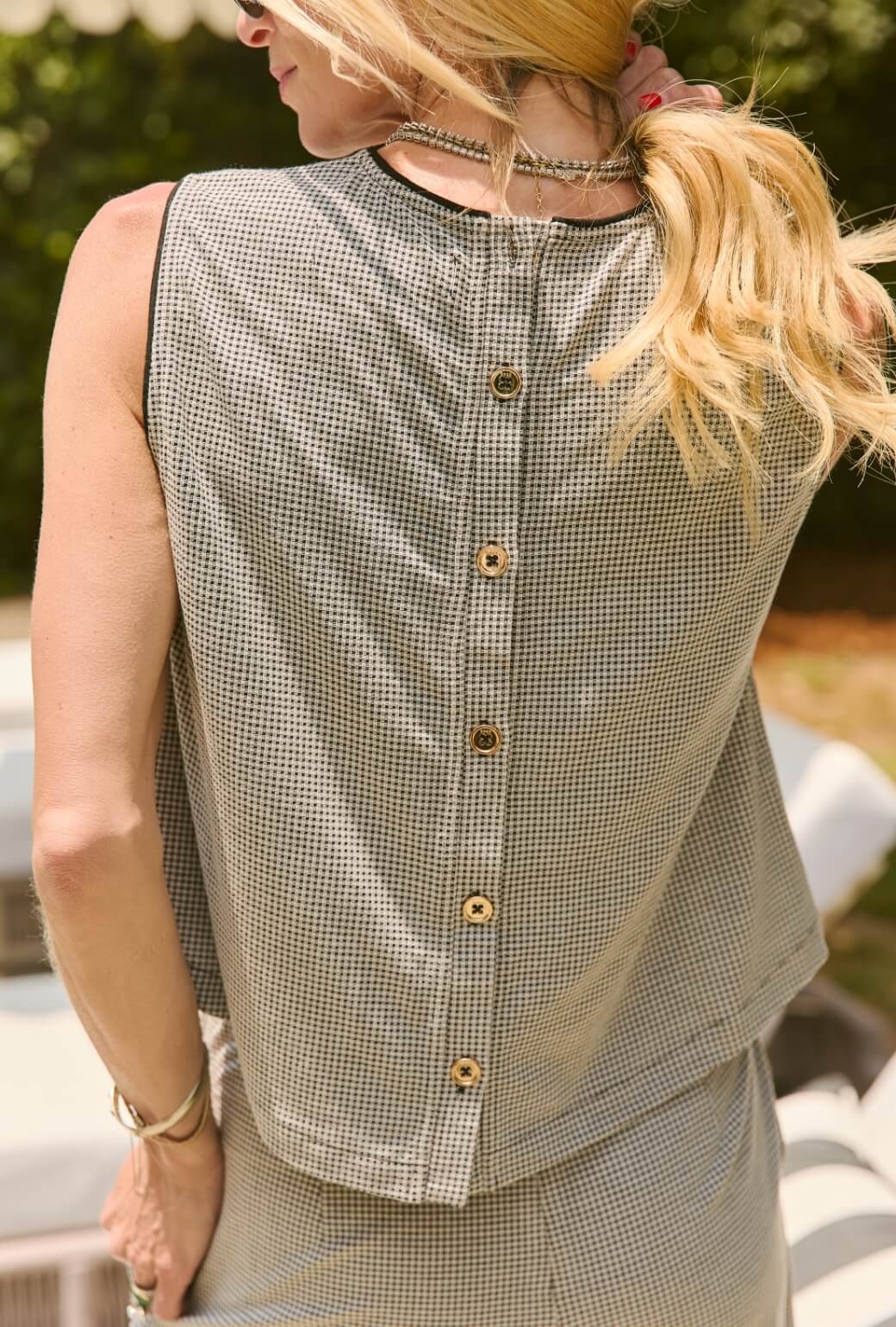 Crew Neck Blouse - Black Gingham Knit - BURU