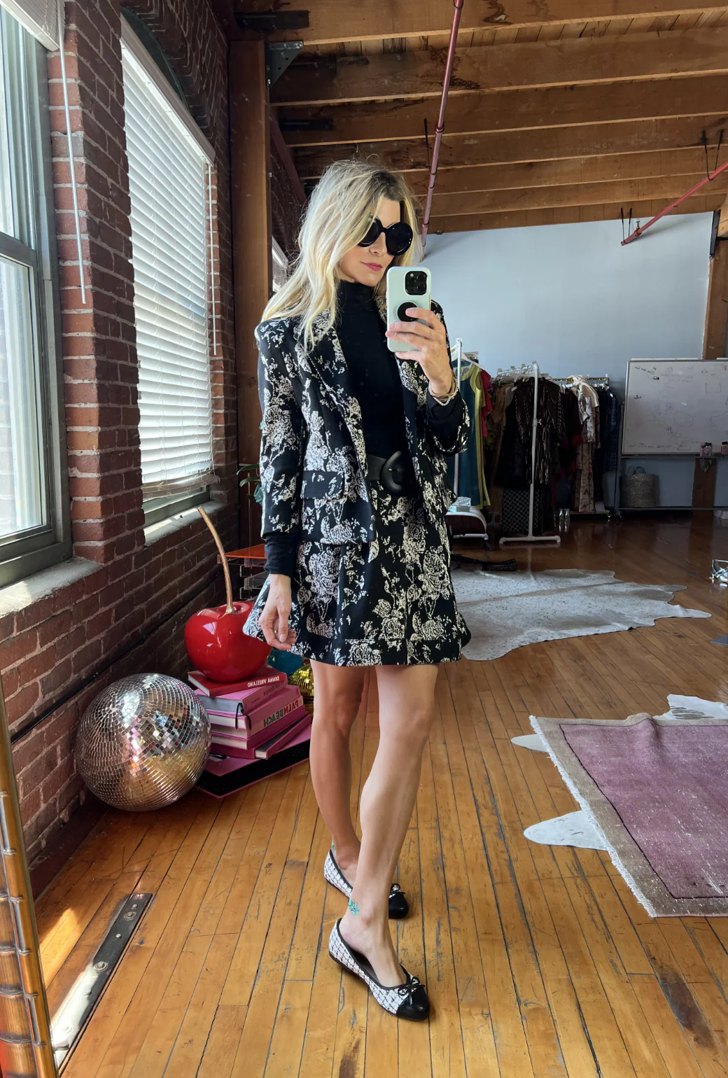 Long Sleeve Mock Turtleneck - Black - BURU