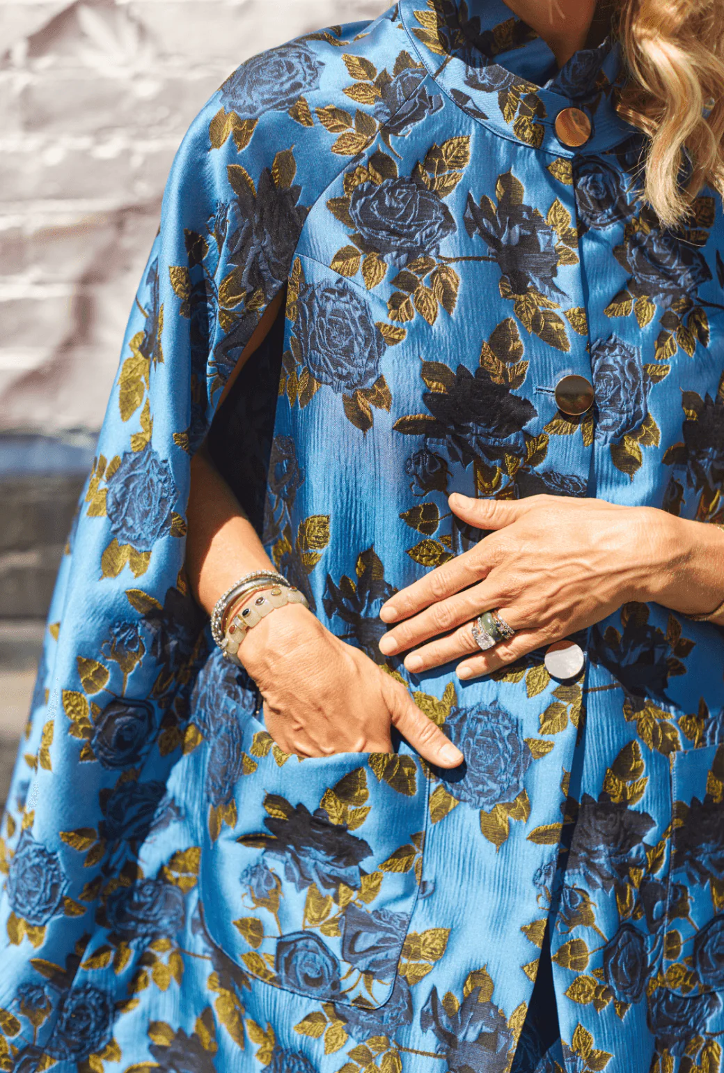 Le Cape - Blue Rose Jacquard - BURU